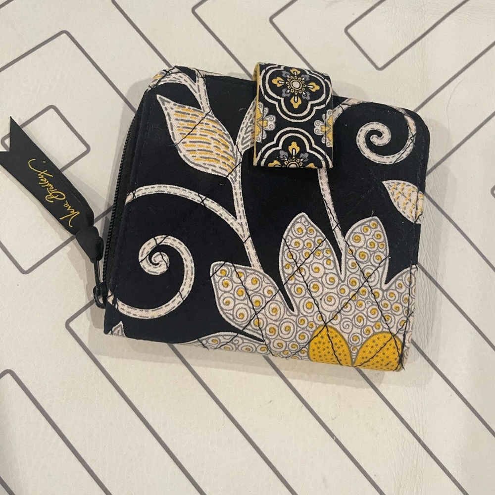 Vera Bradley Small Wallet - Picture 2 of 8